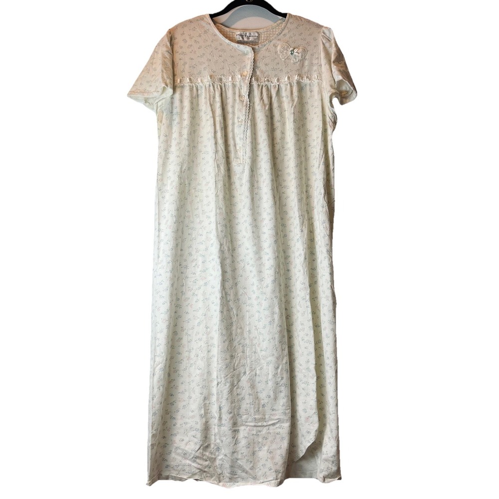 Miss Elaine Nightgown Vintage Womens Cotton Blend Short Sleeve Floral Granny
